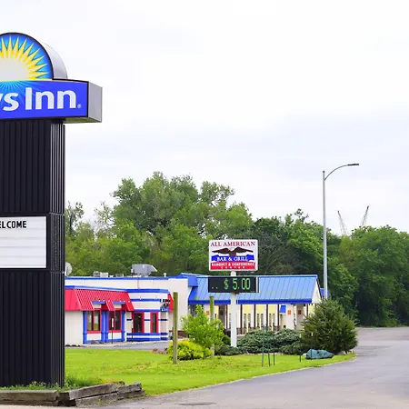 Days Inn By Wyndham Rock Falls