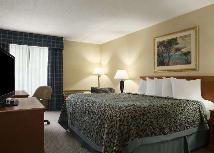 Hotel Days By Wyndham Rock Falls