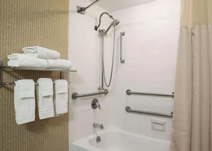 Hotel Days By Wyndham Rock Falls