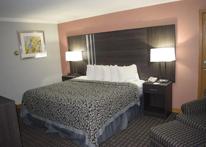 Hotel Days By Wyndham Rock Falls